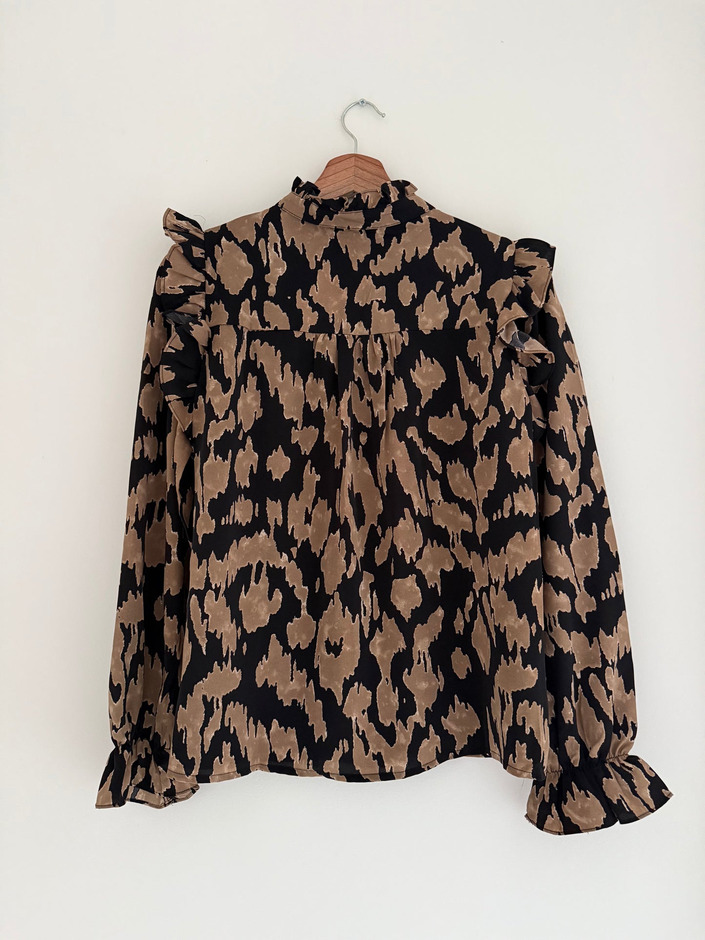 Blouse avec motif animal camel et noir