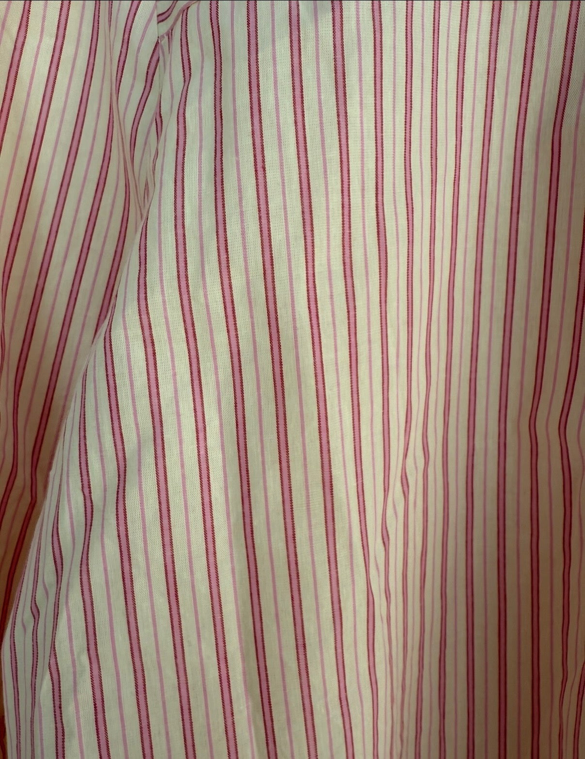 Blouse avec col volant crème rayée rose