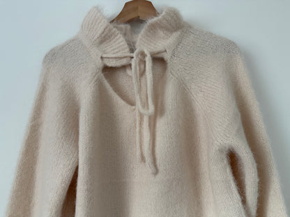 Pull crème  avec col