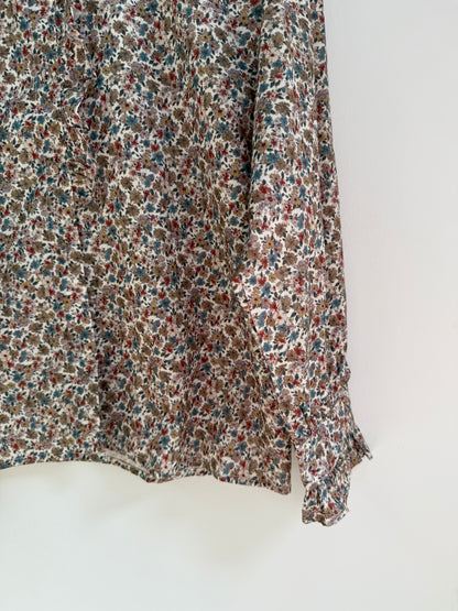 Chemise imprimé floral avec froufrous