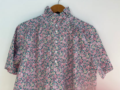 Robe avec grand col imprimé floral lilas