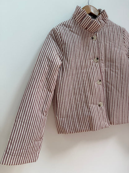 Veste avec col matelassée/ Rayée bordeaux et blanche