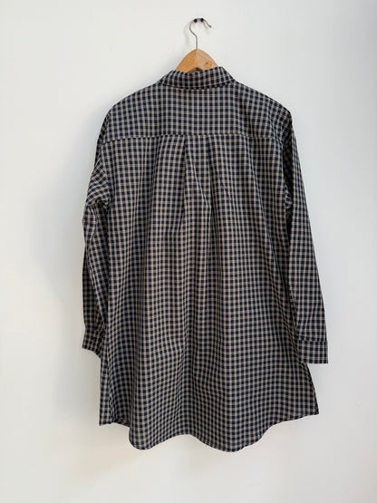 Robe à carreaux avec col lavallière
