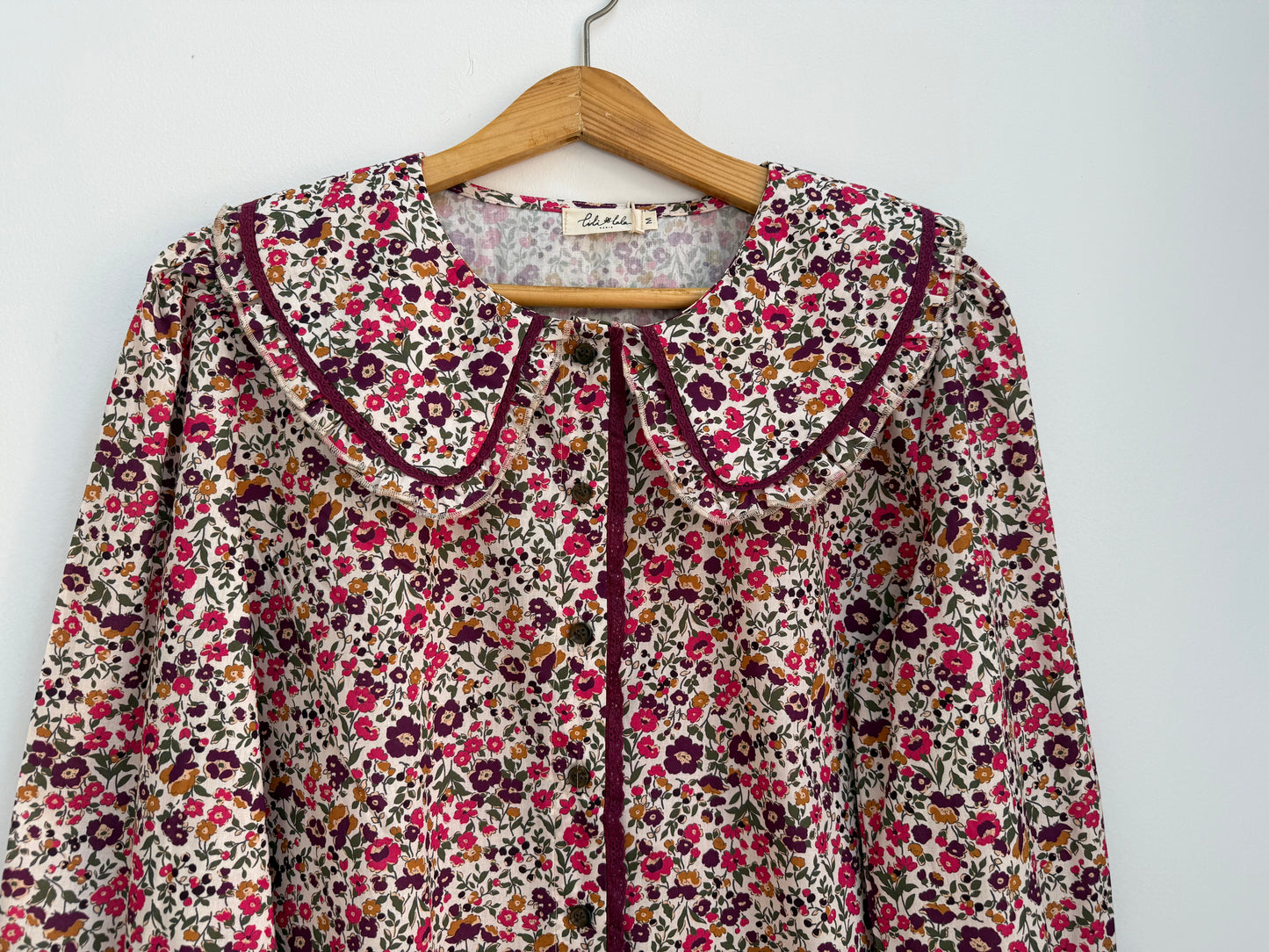 Chemise grand col imprimé floral