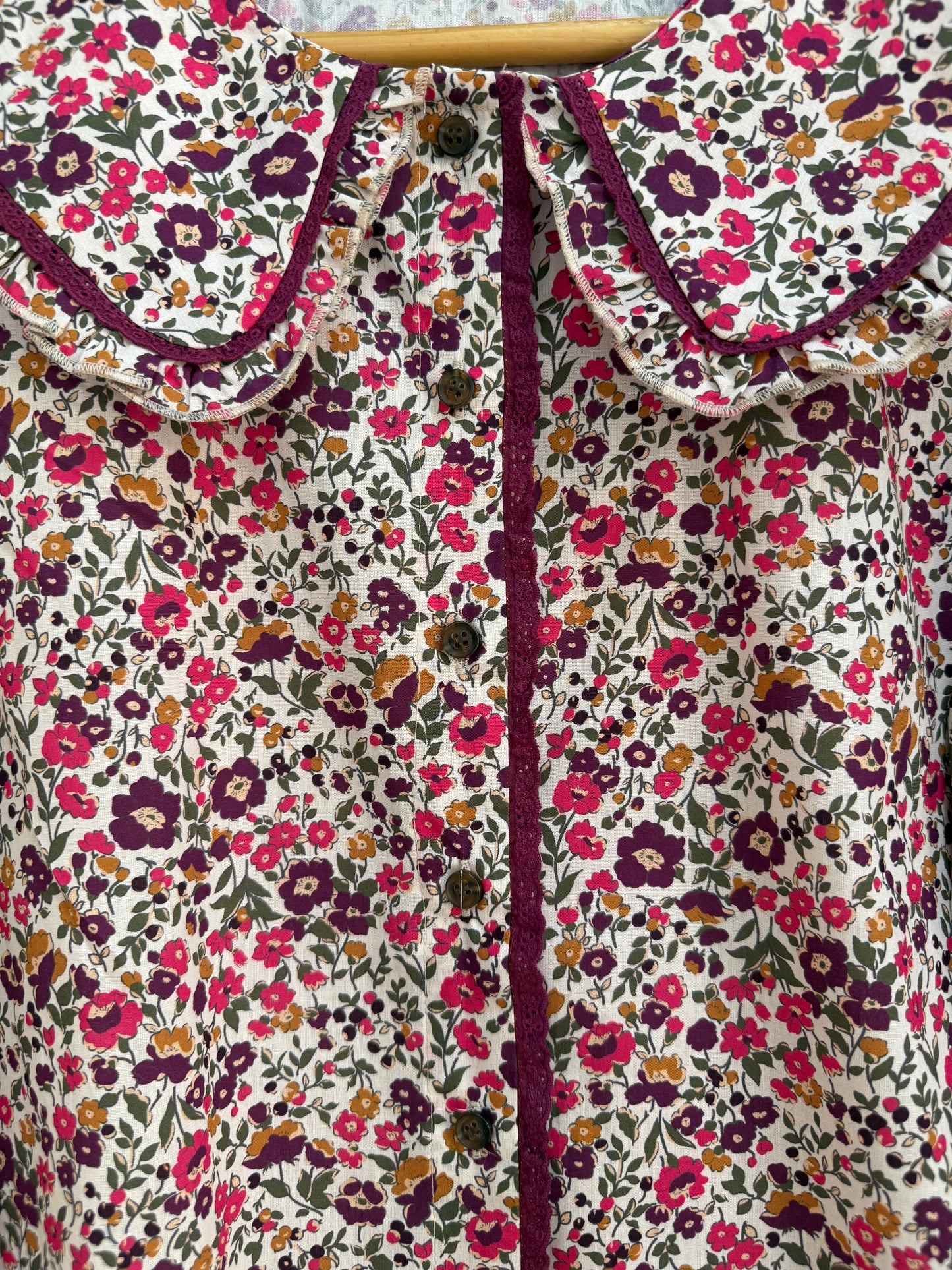 Chemise grand col imprimé floral
