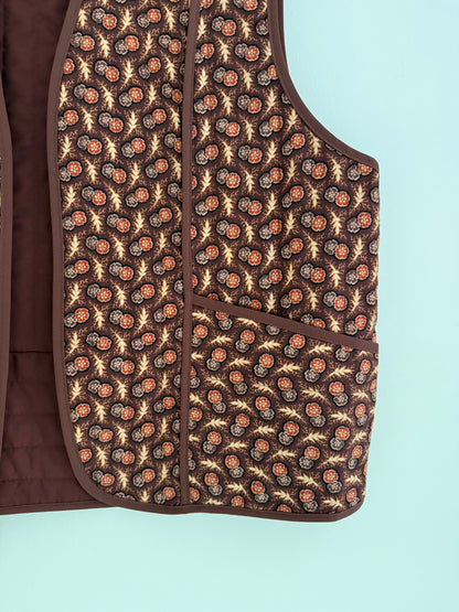 Gilet sans manches fin matelassé avec motifs