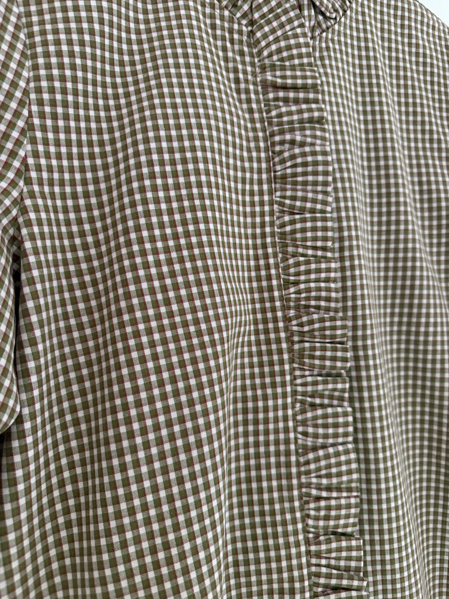 Chemise avec volants vichy kaki et beige