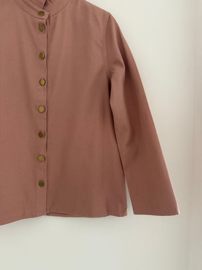 Sur chemise en jean avec grand col vieux rose