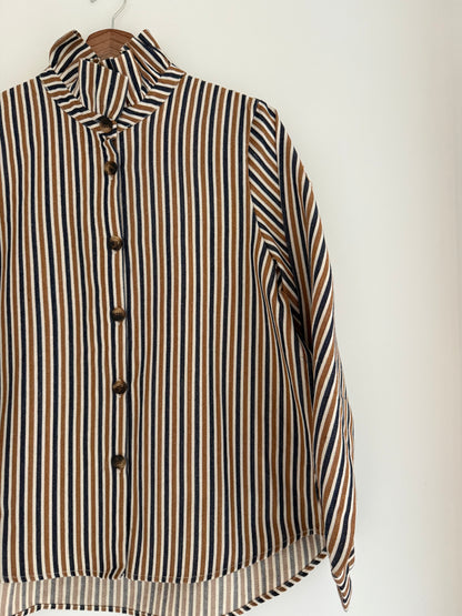 Sur chemise en jean rayée avec grand col