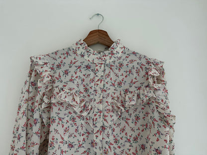 Blouse froufrous avec motifs