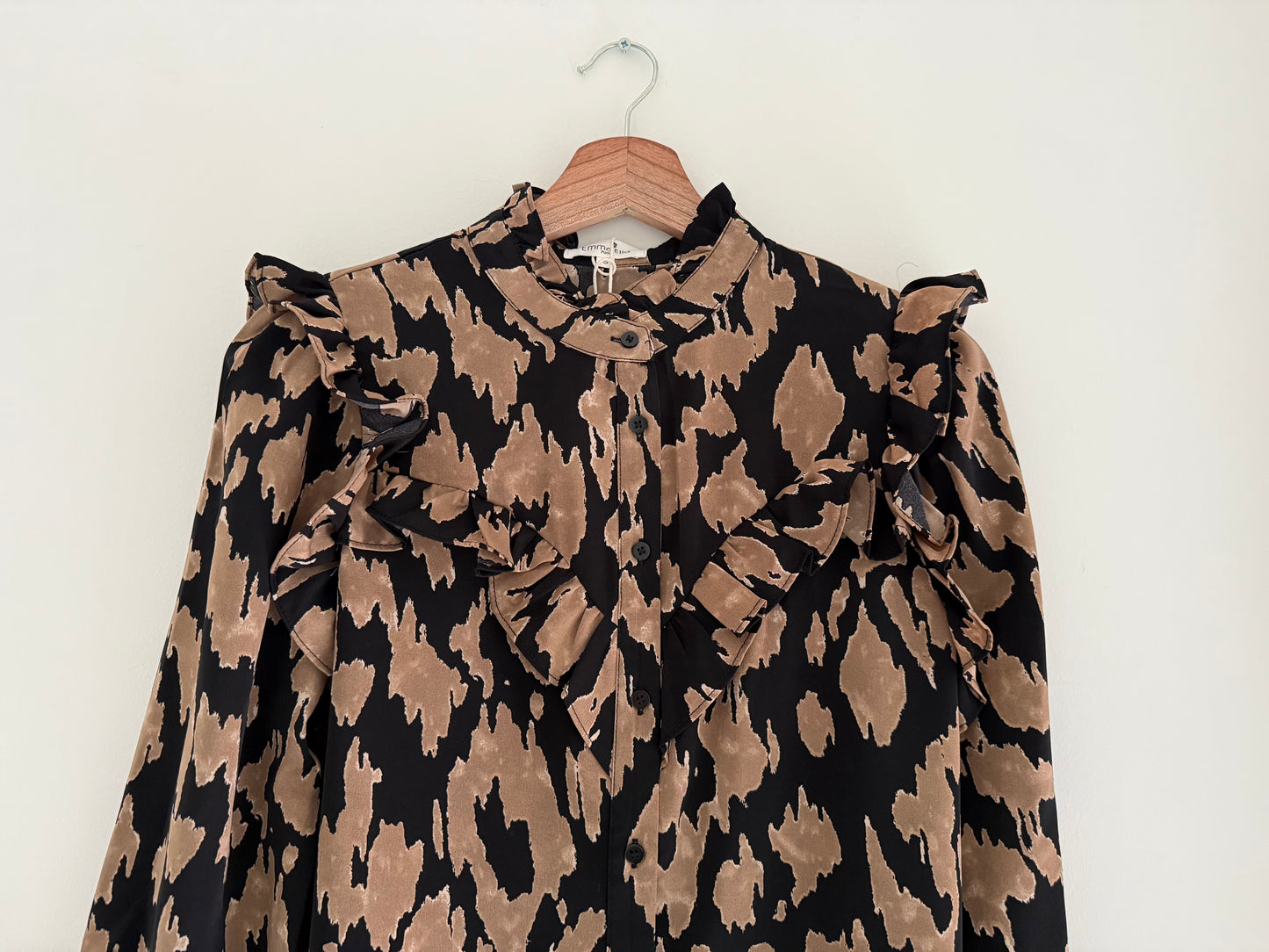 Blouse avec motif animal camel et noir