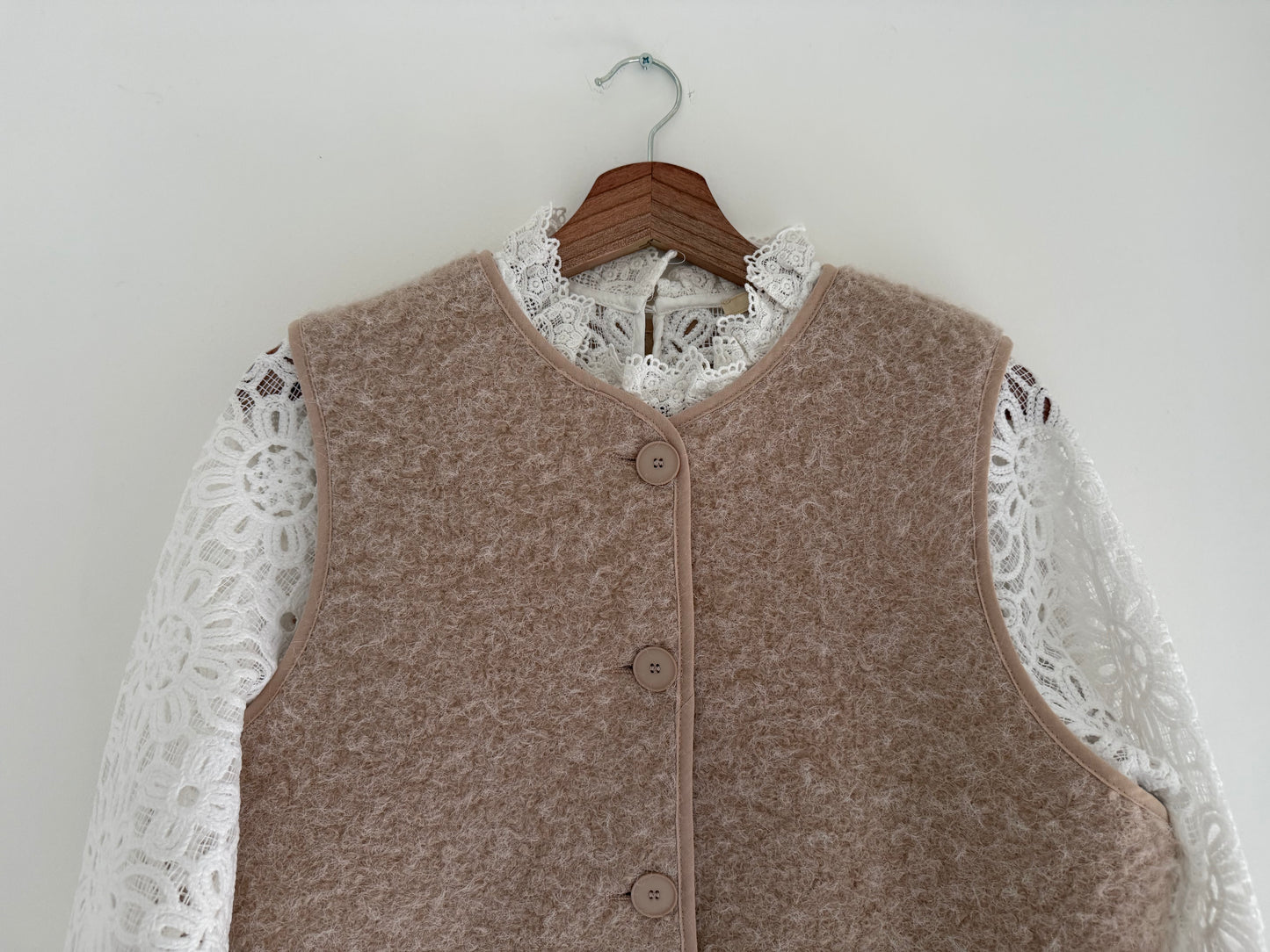 Gilet sans manches effet laine beige