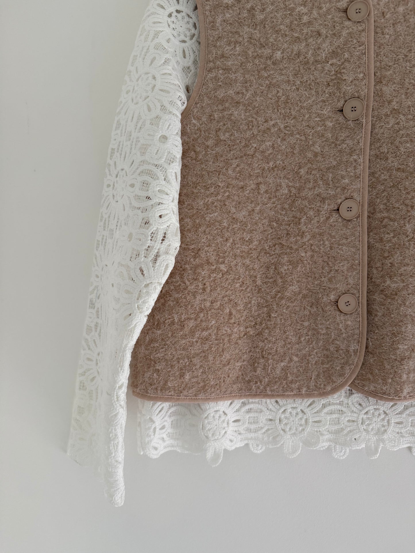 Gilet sans manches effet laine beige