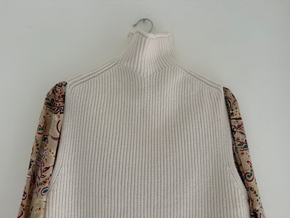 Pull sans manches avec grand col crème effet laine