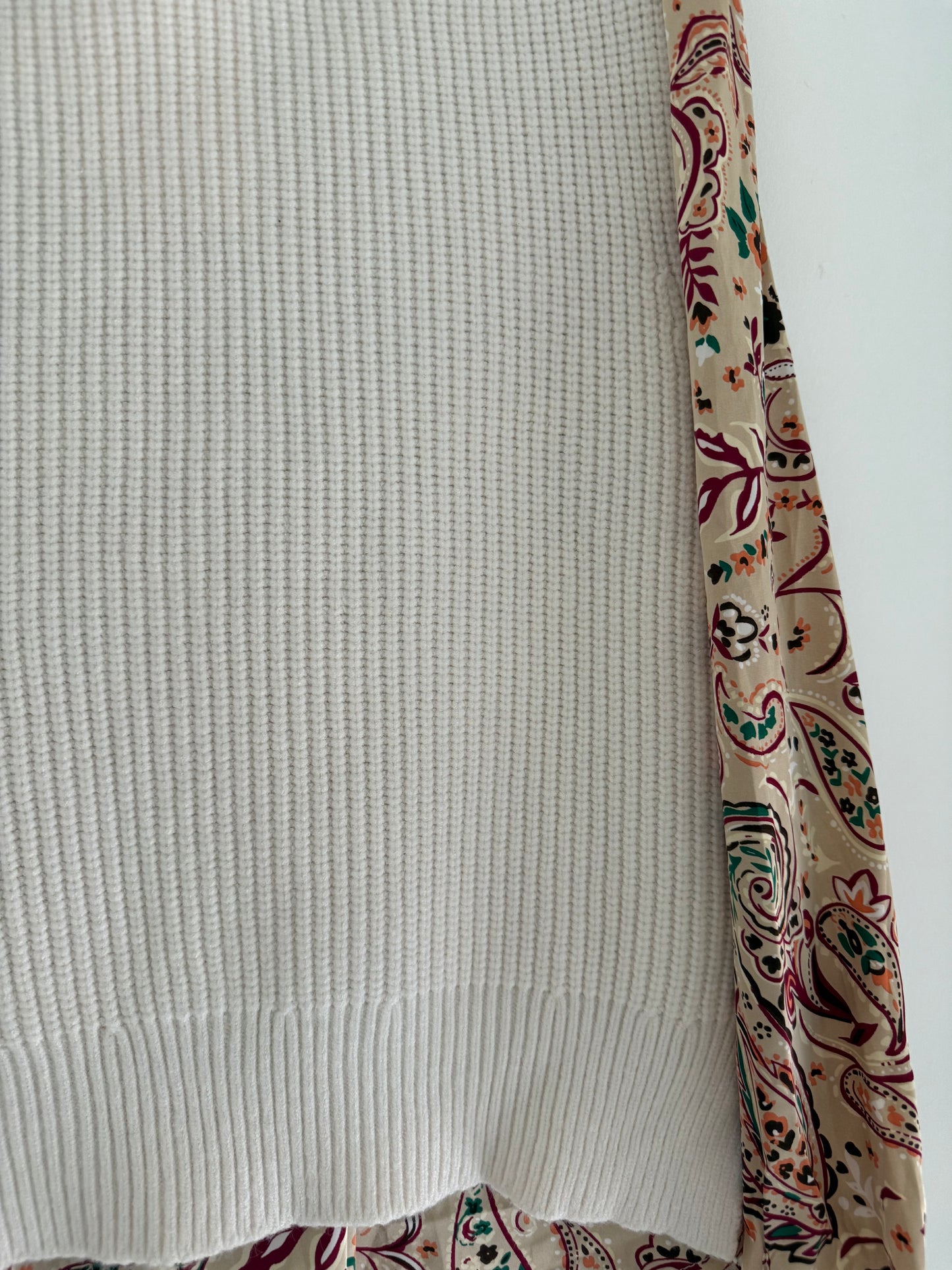 Pull sans manches avec grand col crème effet laine