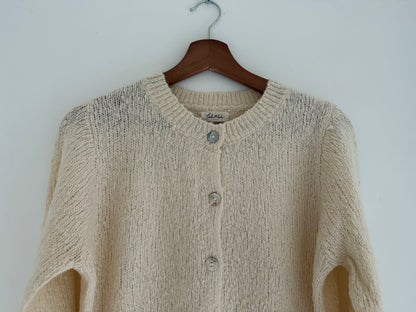 Gilet beige avec boutons nacrés