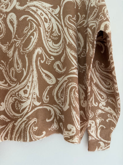 Pull col rond avec motifs