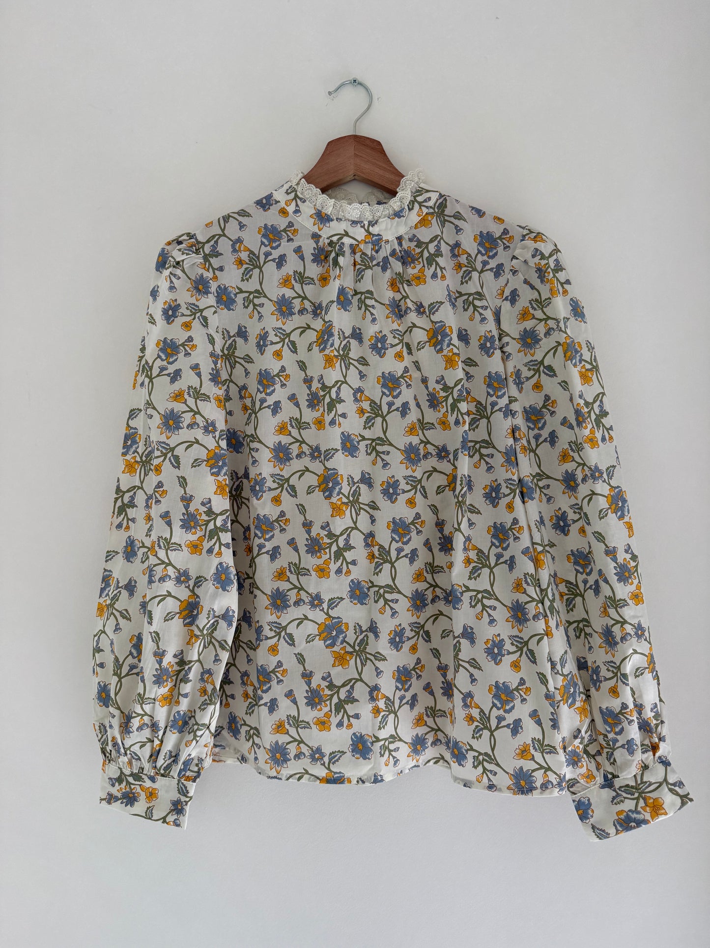Blouse blanc cassé imprimé fleuri