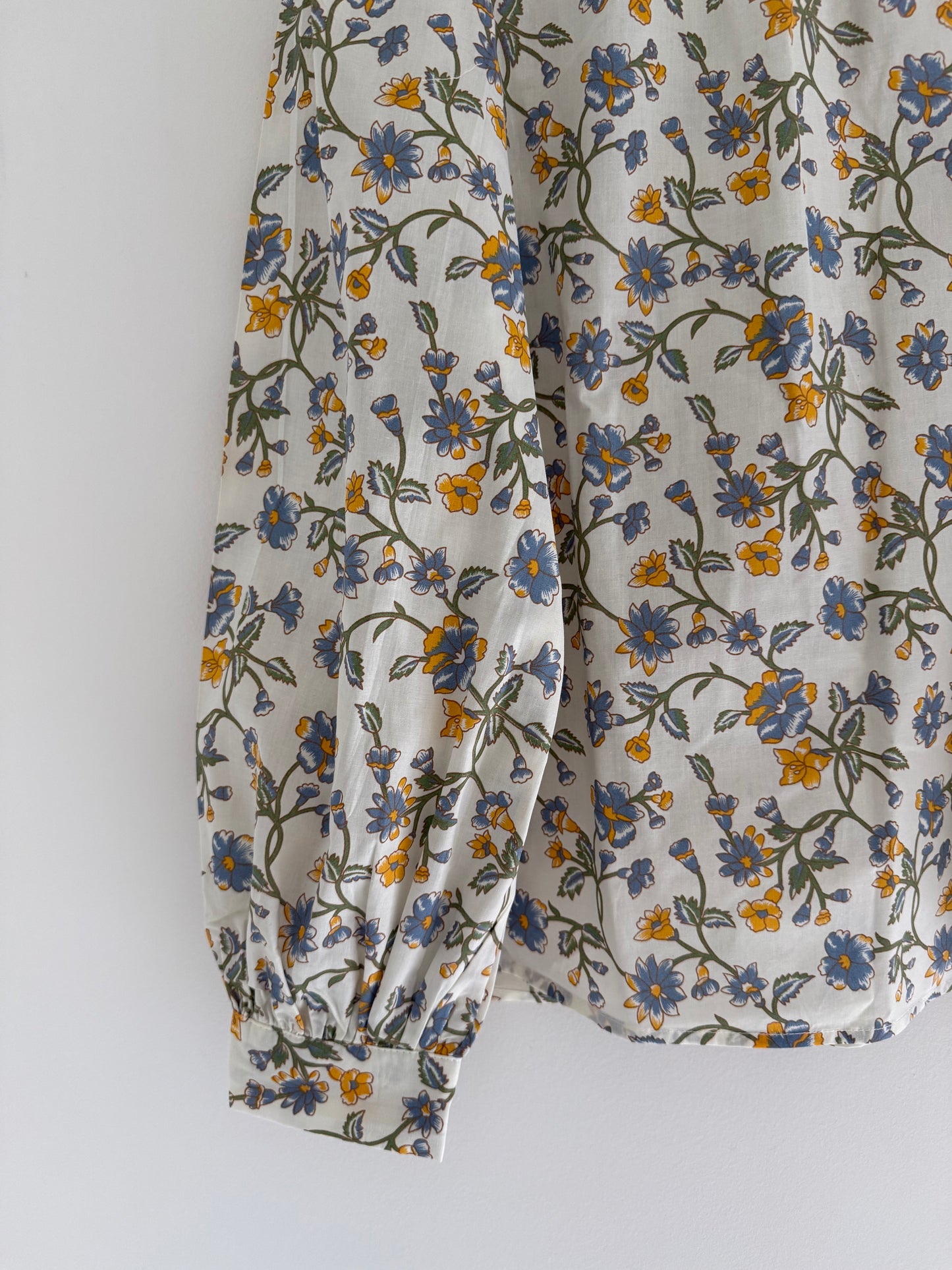 Blouse blanc cassé imprimé fleuri