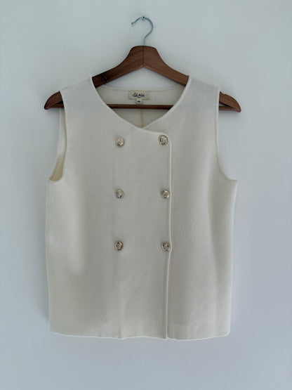 Débardeur beige avec boutons dorés