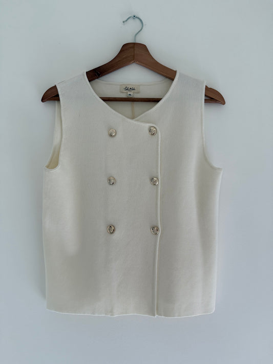 Débardeur beige avec boutons dorés