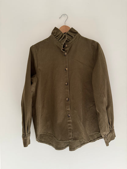 Sur chemise en jean kaki avec grand col