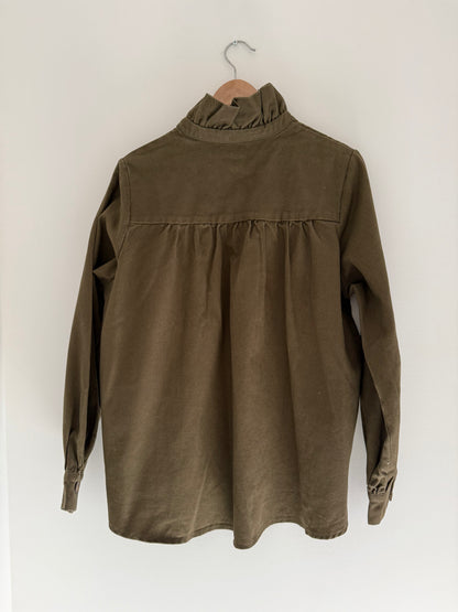 Sur chemise en jean kaki avec grand col