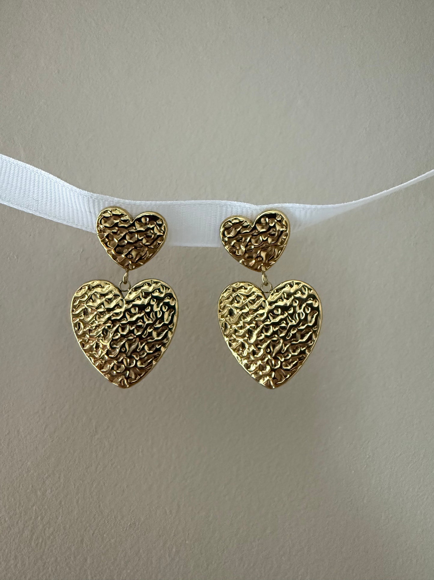 Boucles d'oreilles pendantes coeur