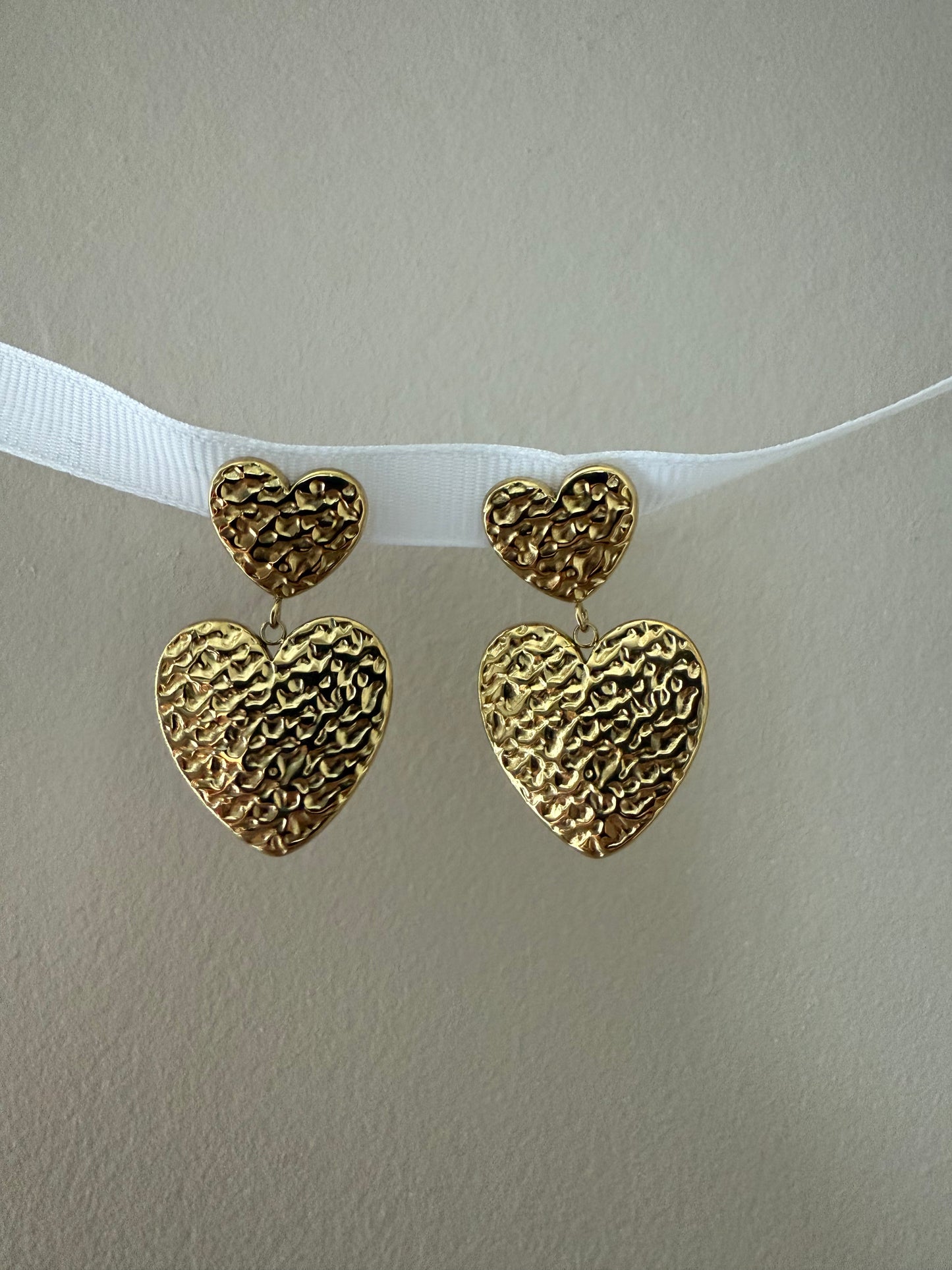 Boucles d'oreilles pendantes coeur