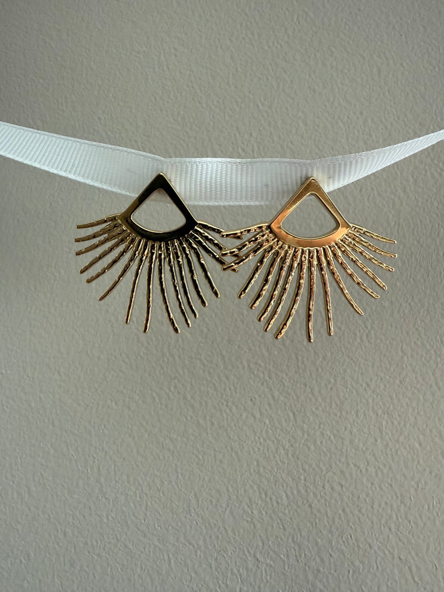 Boucles d'oreilles forme soleil/éventail