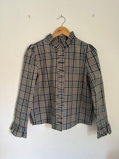 Chemise à carreaux avec col volant camel et bleue