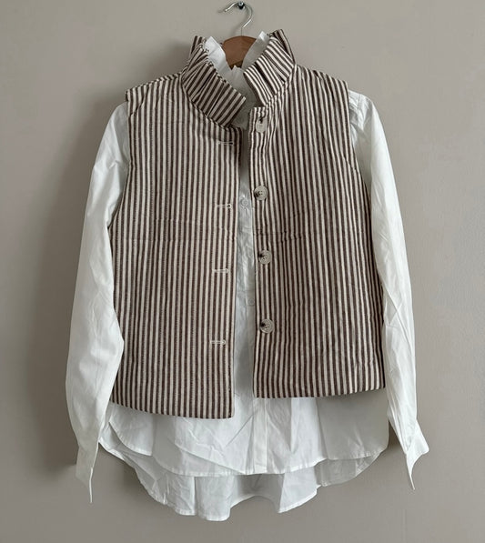 Gilet matelassé sans manches crème rayé marron