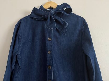 Chemise en jean avec col lavallière