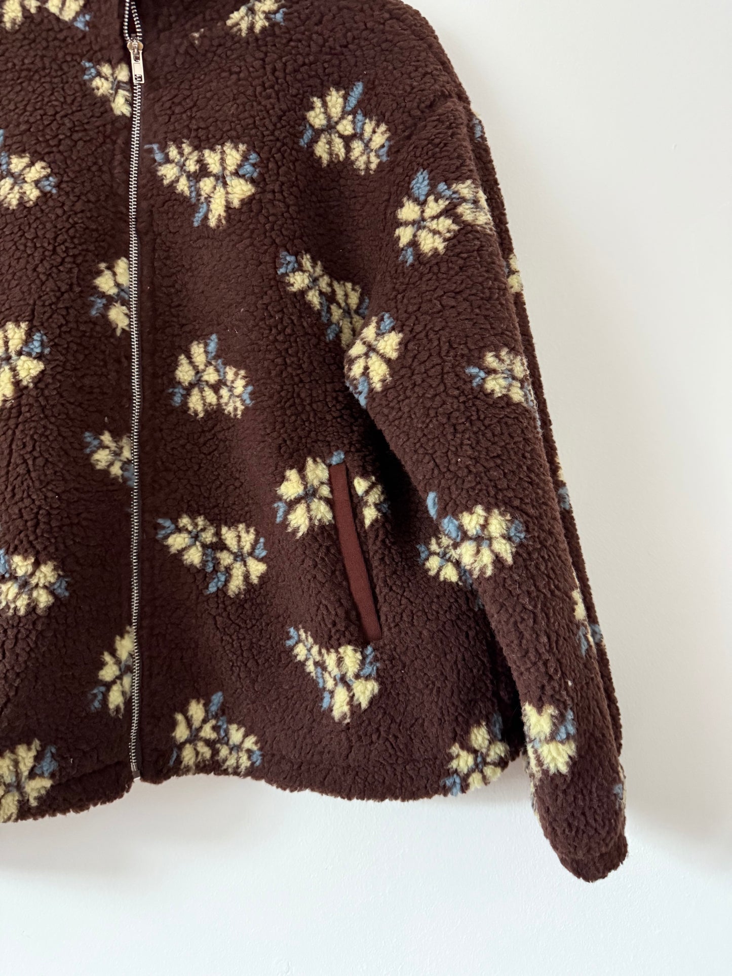 Veste polaire moumoute chocolat avec motifs